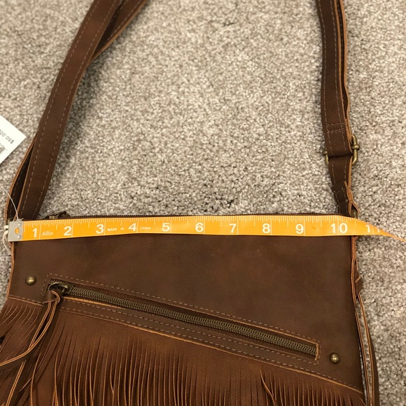 Wallflower Fringed Shoulderbag - Picture 5 of 5